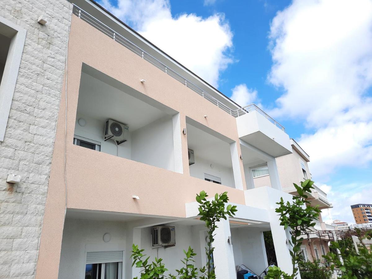Studio Apartments Jupo Улцинь Экстерьер фото