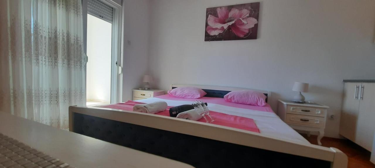 Studio Apartments Jupo Улцинь Экстерьер фото